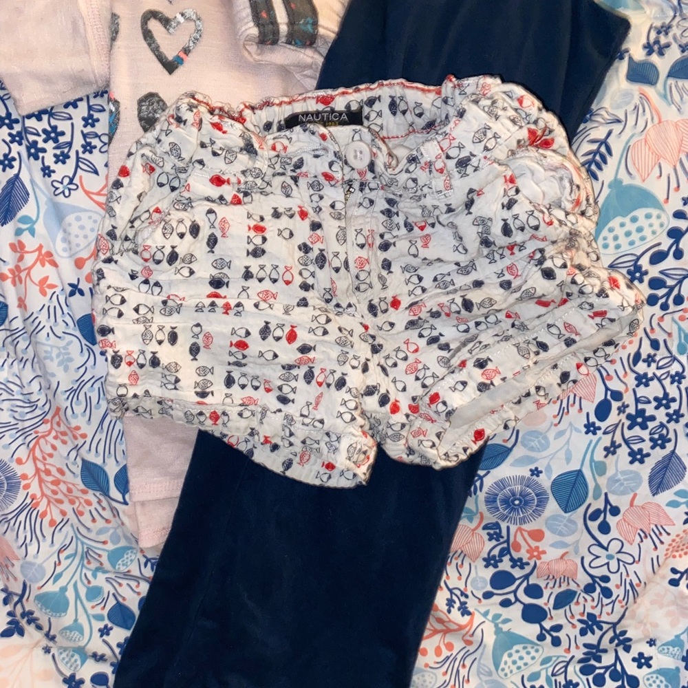 Set - Picture 3 of 5